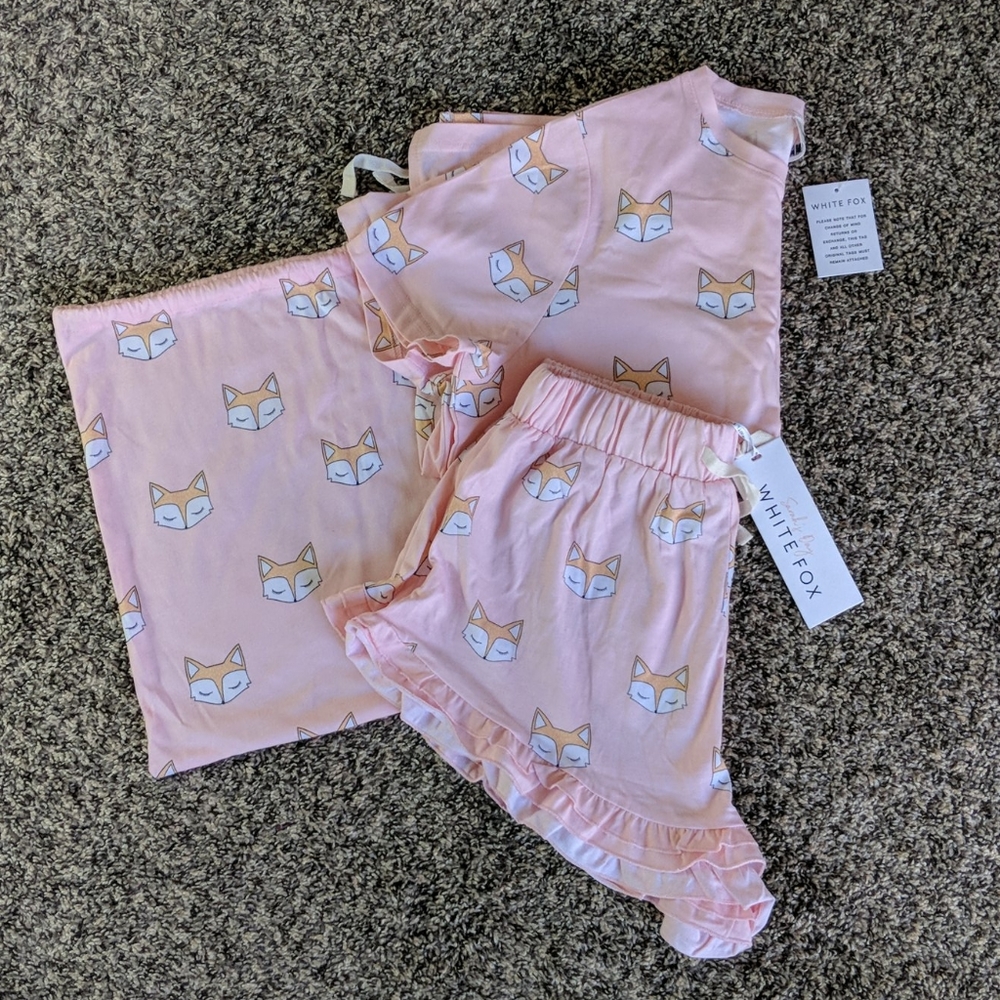 Slumber Fox Pyjamas Sarah's Day x White Fox